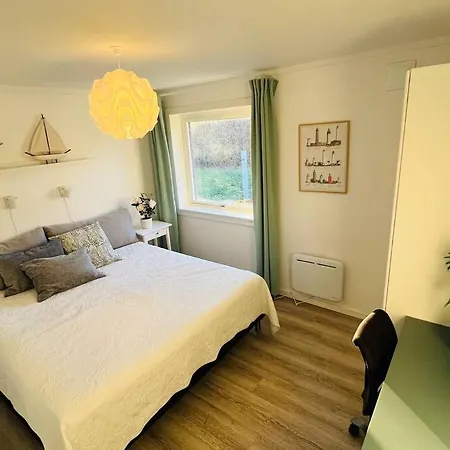 Rummelig Sommerhus I Gilleje Ferienhaus